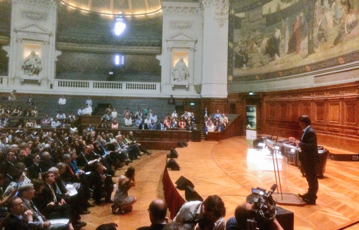 WWF_Pol's tweet photo. Nicolas Hulot annonce publication d'un "Plan d'Action Climat" cet été pour planifier transition écologique solidaire https://t.co/5yJIMiqdpg