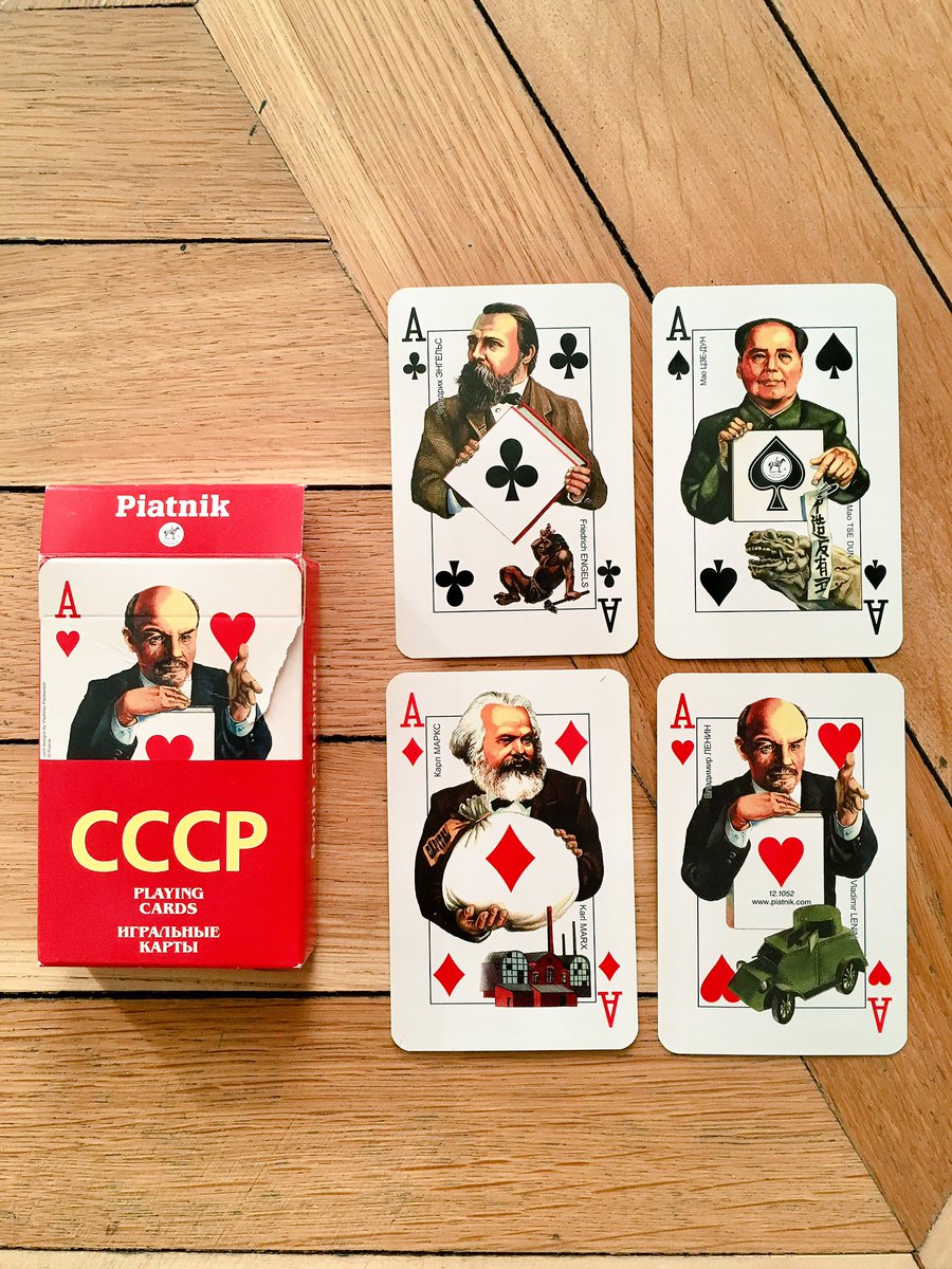 以前ネタにした、チェコの共産主義博物館で購入したコミュニスト