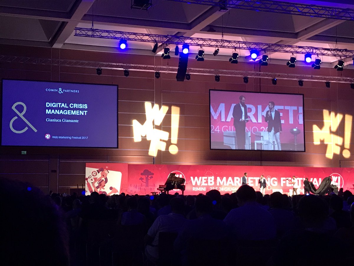 Come le #NGO gestiscono la comunicazione in tempi di crisi. <a href="/g_giansante/">Gianluca Giansante</a> @ilfestival #wmf17