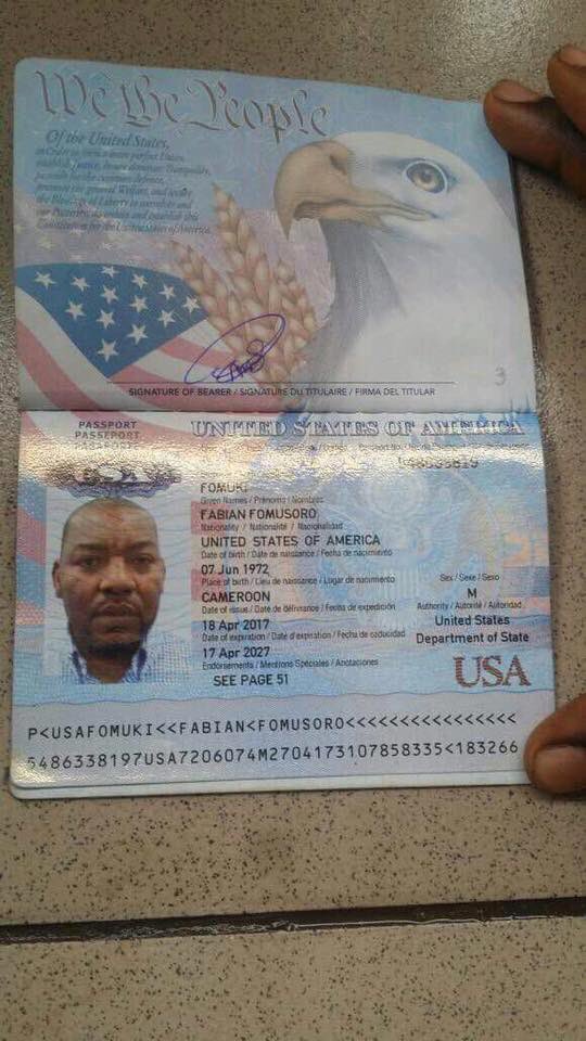 AmbazoniaL's tweet photo. Breaking News: Cameroon Soldiers Abducts and killed an American Army in Douala. A  U.S.A citizen resident in Boston https://t.co/SBNpDHqlYv