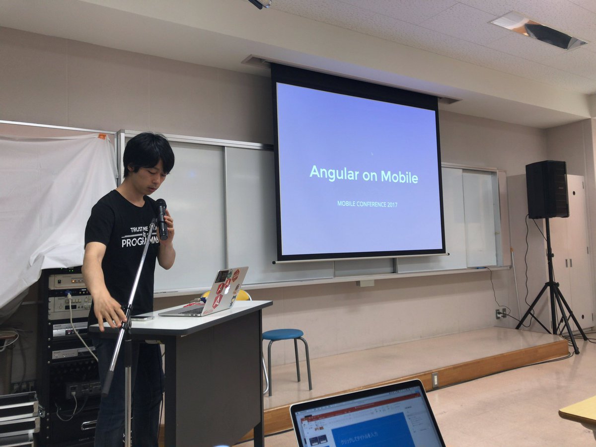 ytabuchi's tweet image. らこさんの「Angular on Mobile」セッション！キャー @laco0416 さーん！！ #html5jk  #html5jkA