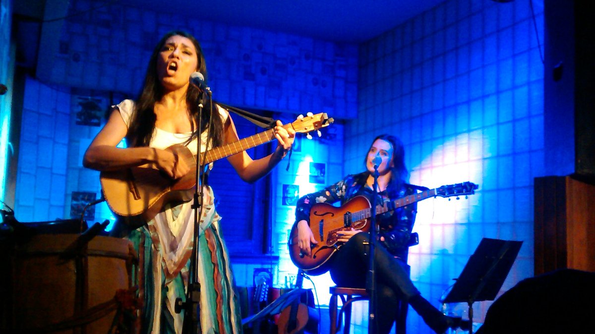 Hermosa noche pasamos en <a href="/clubdumasok/">Club Dumas</a> con Charo y Malena. Gracias!