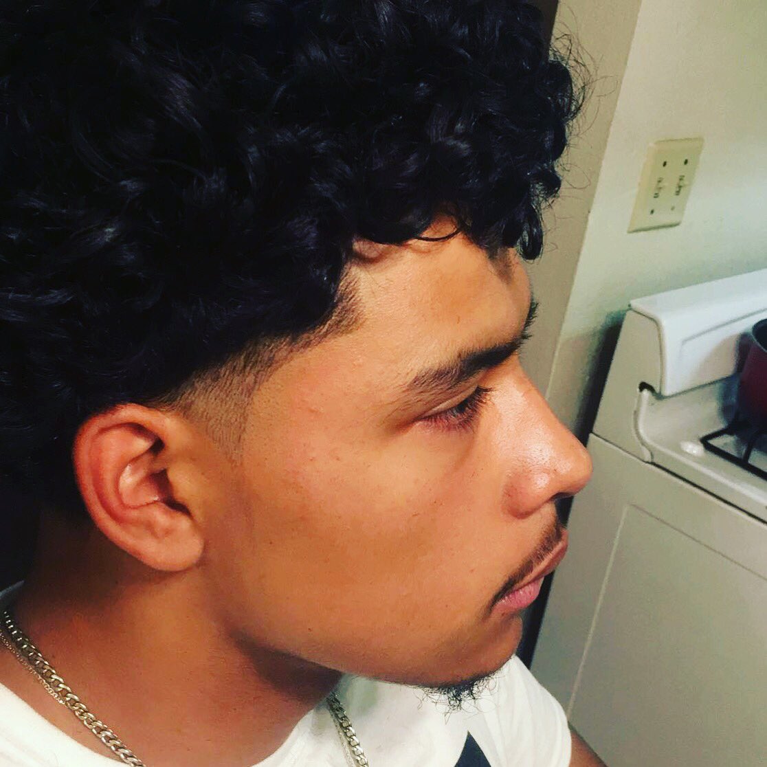 thecraigsimpson's tweet image. ⚔️CraigSizzarHandz⚔️
Cut by #craigsizzarhandz  @thecraigsimpson ;  #cutjunkies #magicclips #mohawk #twistsponge #curlsponge #andisclippers