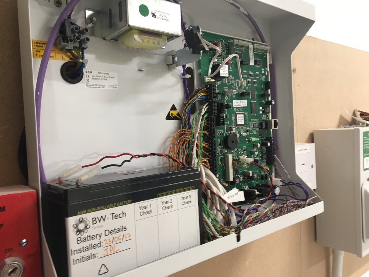BWTechUK's tweet photo. When was the last time your Intruder Alarm was serviced? Unchanged batteries can cause fire risks, they only last 3 years. https://t.co/aCcGYDzOp3