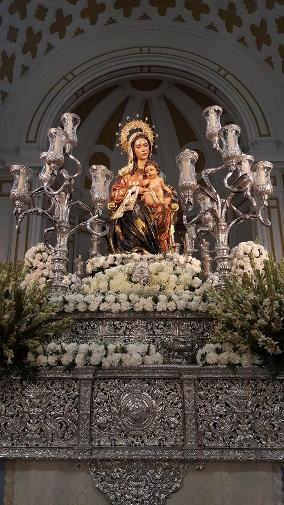 Hoy 19.30 último día de Novena en honor del Ildo. Corazón de María y a las 21.00 hs Solemne Procesión.