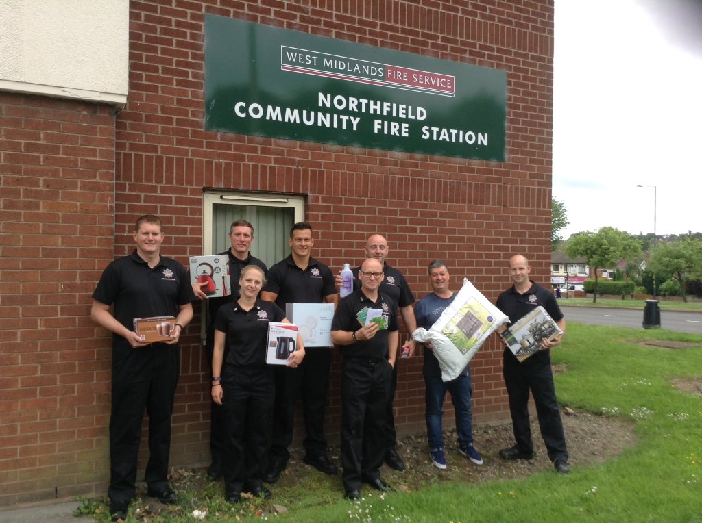 Andycartw's tweet image. .@B31Voices thank you for the donations amazing response thank you everyone @Northfieldfire @LongbridgeWMP @LongbridgeLP