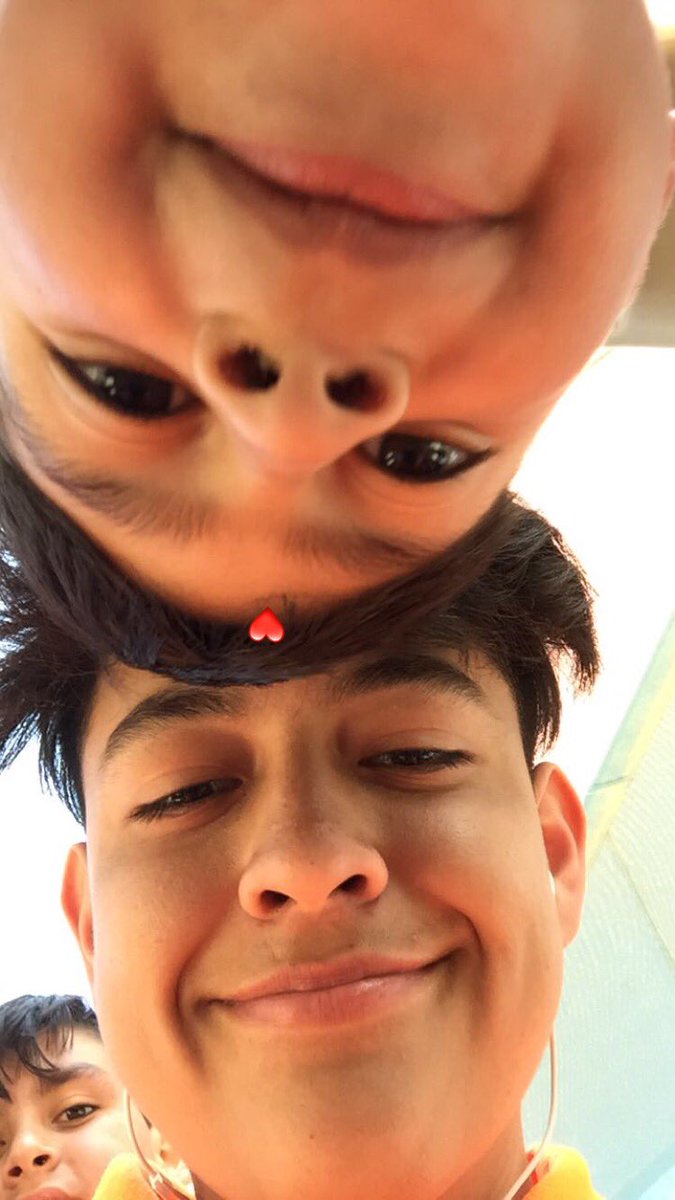 ThomasEssman's tweet image. I love this kid