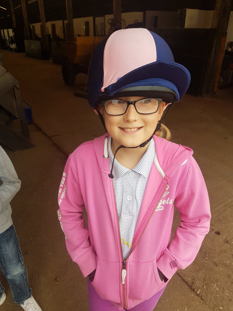 love watching this little lady doing her riding lesson. x <a href="/Scotthowes2/">Scott howes</a>