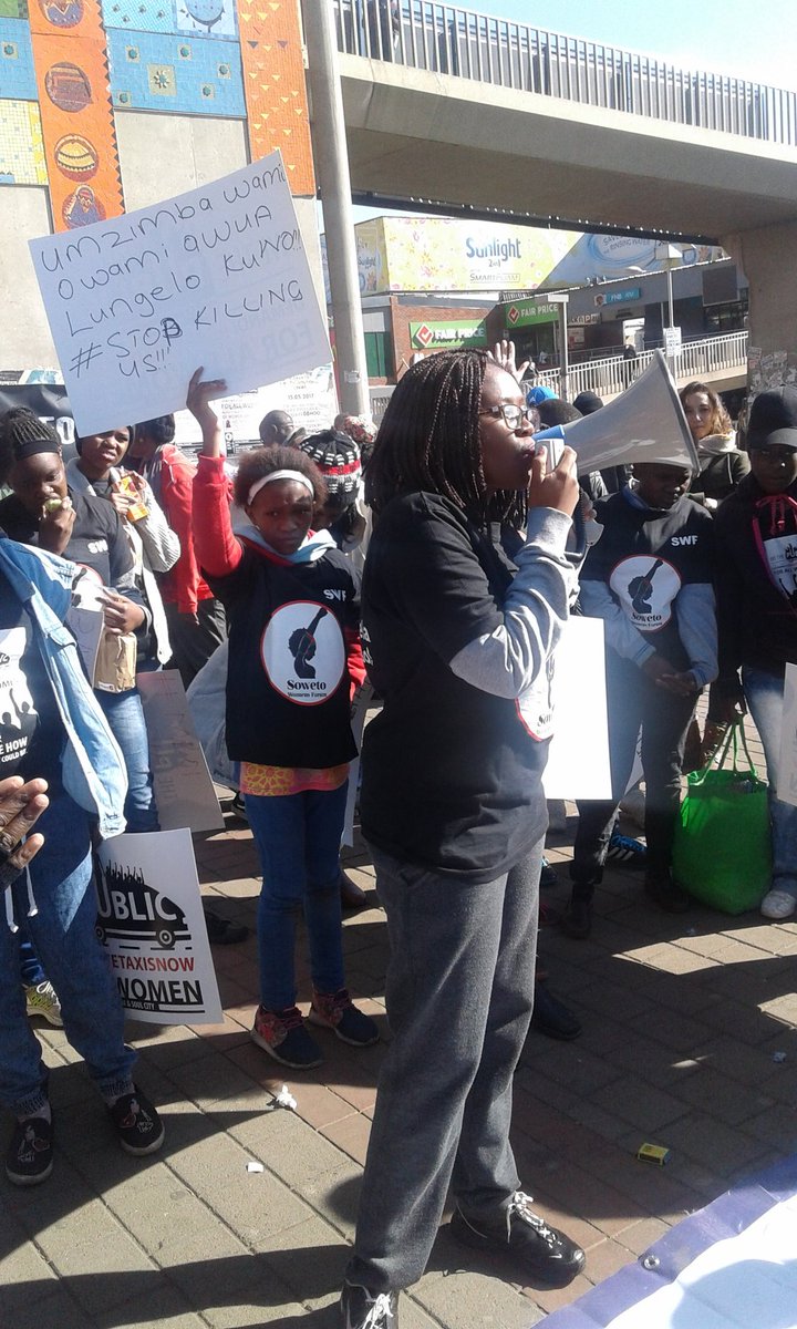 Karibu_Khanya's tweet photo. Soweto Women's Forum with different Org marching from Barangwanath rank to Maponya rank @SowetoWomen @r2kcampaign https://t.co/Tg2b6yEXJ1