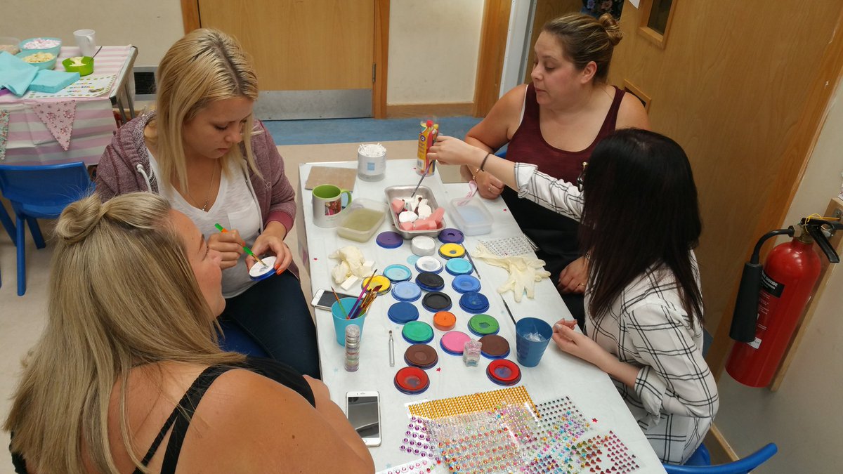 1KWhittington's tweet photo. 10-1pm Come down to @Norbridgeschool party in the yard. #facepaint #games #Competition #sweets #cakes #dadly #coding https://t.co/DrKmnCAah3