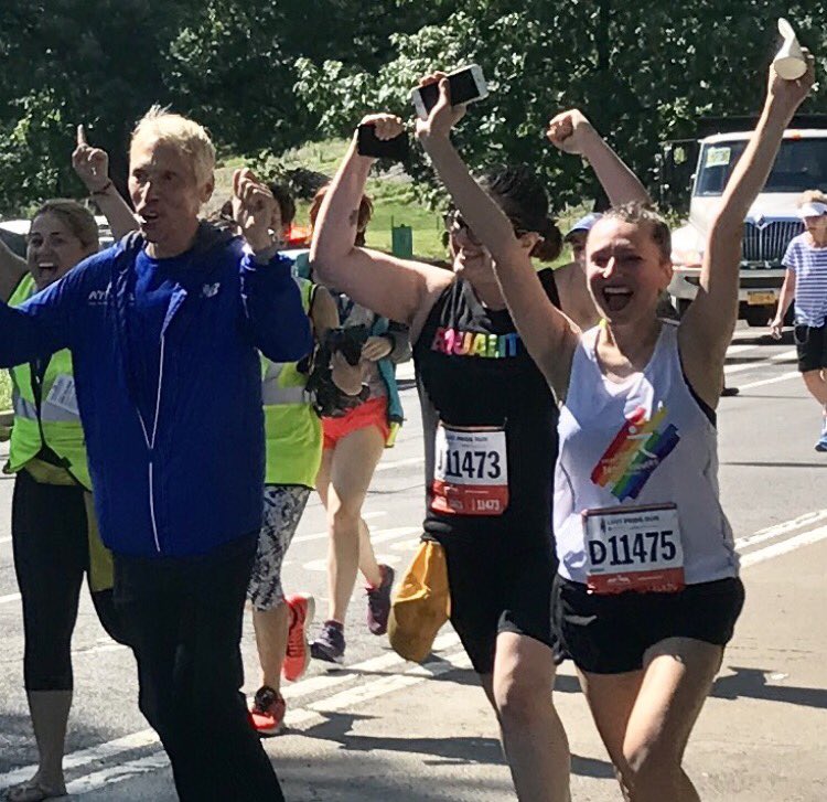 traceybwilson's tweet photo. .@nyrr It was my honor to cheer you all on today! πππ»#finalfinishers @peter_ciaccia ##PresidentialEscort #FRNYPrideRun https://t.co/WVILNndZHe