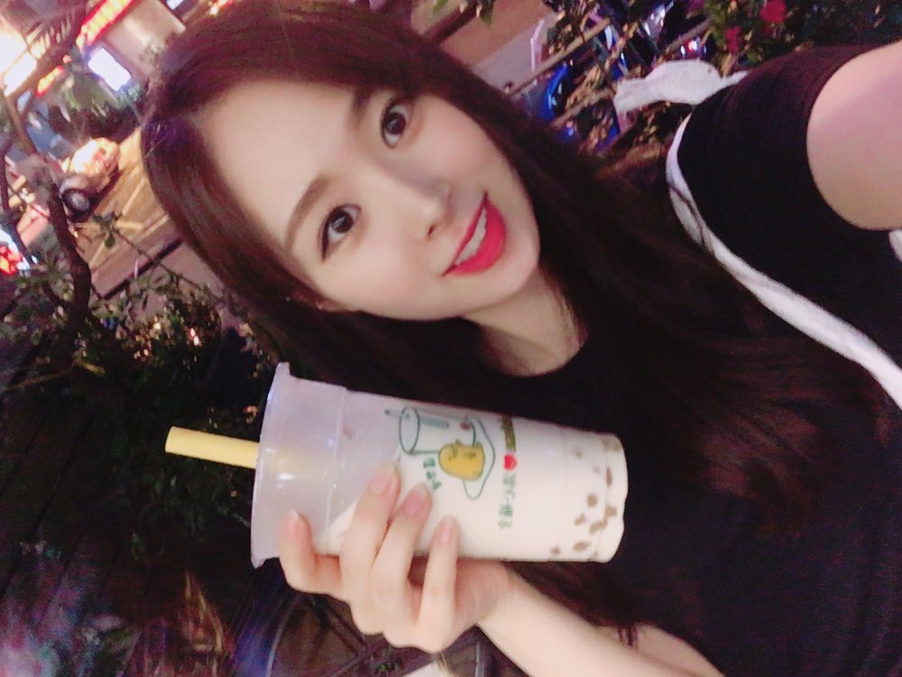 minjae_1218's tweet photo. 대만 너무너무 즐겁고 행복한 시간이었어용💕💕
꿈 꾸고 온 기분이에요!! 
다음에 꼭 다시 가고싶어요>_< 
대만 팬 분들도 너무 감사했습니닷!
공항 와준 한국 팬들두 알라뷰
#taiwan #sonamoo https://t.co/CrZbKOW44T