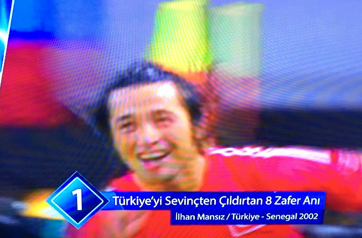 EnderKartal22's tweet photo. @Besiktas Başkanım. İlhan Mansız'ı yardımcı antrenör olarak al. Hem takım kalitesi, hem kombine satışı, hem de Beşiktaşlı sayısı artar. Net. https://t.co/GT9QBEpmmB