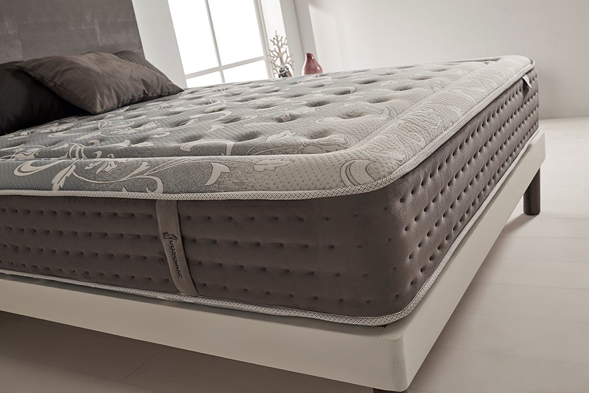 descansonline's tweet photo. ¡¡ Nuevo #colchón Visco Imperial alta gama de 30 cm !!venta en #Amazon a través DescansOnline... el colchón perfecto https://t.co/Mz5ZEQtU5R https://t.co/39Iyed0z8b