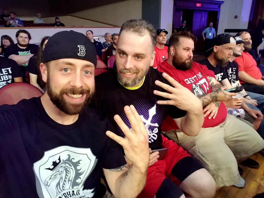 jeffdescoteaux's tweet photo. @WildHorseTKO #TheKingdom was being represented ringside for #BITW #HorseShield ππ΄ππ https://t.co/YzTv85n2hs