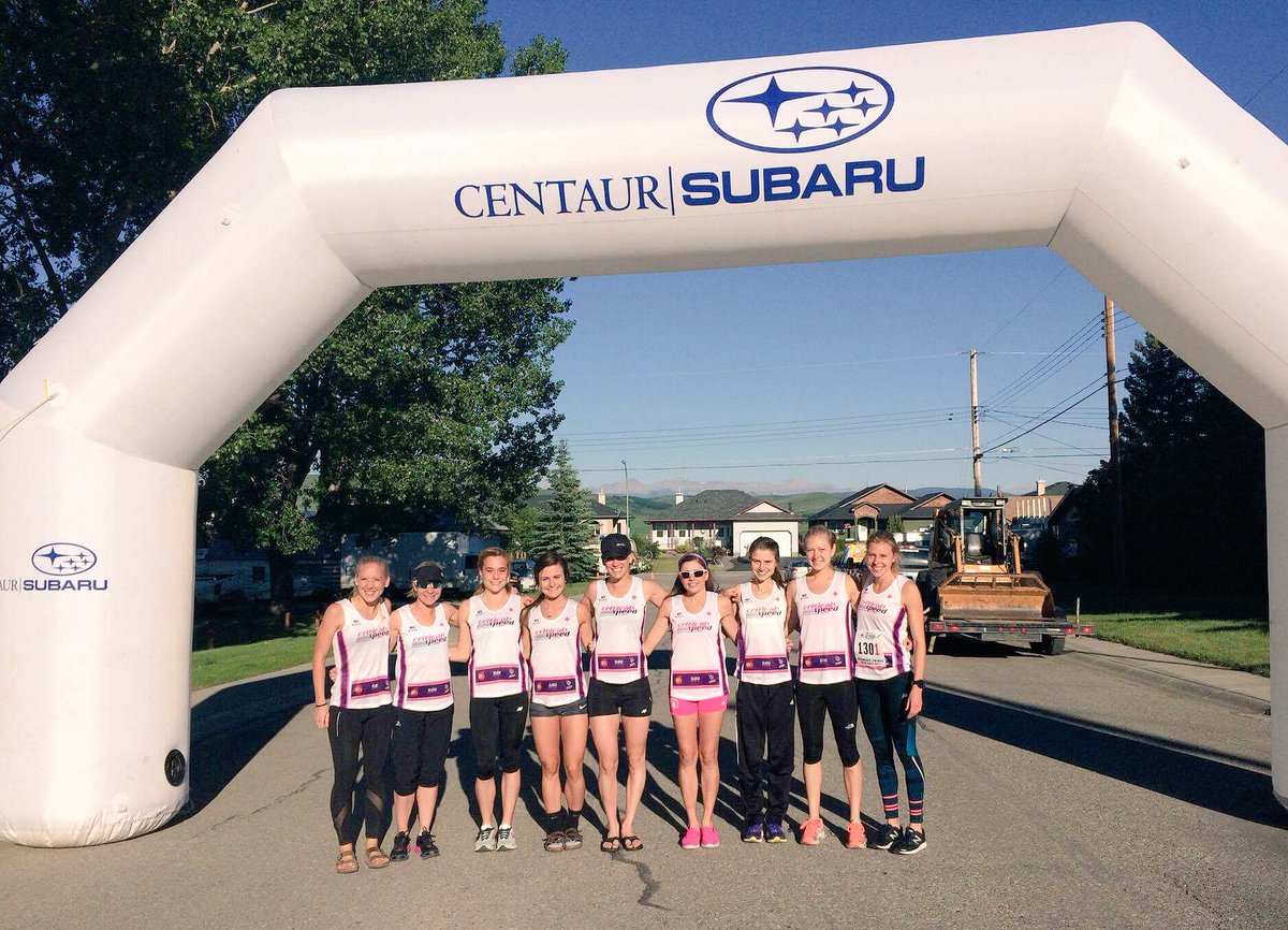aswild79's tweet photo. Excited to start the Kananaskis 100 Mile Relay race with these speedy girls as team #criticalspeed @CalvinZaryski https://t.co/33vr0r98Hk