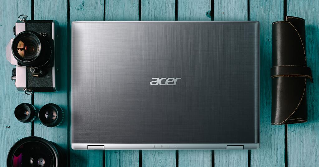 AcerUK_Official's tweet photo. Looking for a travel buddy? The Spin 1 has you covered. #Spin1 https://t.co/0UnoDGB1T4