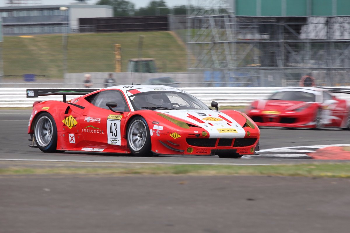 infinitography's tweet photo. Britcar Endurance @BritcarNews Race 1 winner @SilverstoneUK https://t.co/9UJrmp8fqC