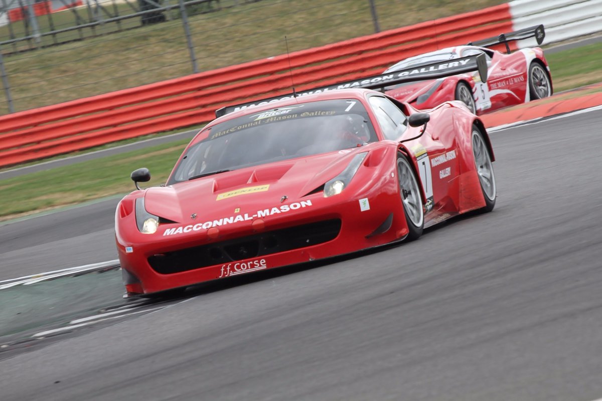 infinitography's tweet photo. Britcar Endurance @BritcarNews Race 1 3rd place @SilverstoneUK https://t.co/CRSZuEwuDf