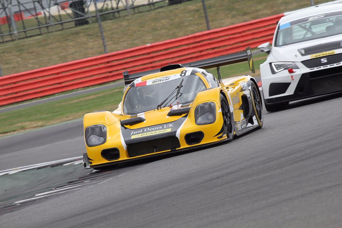 infinitography's tweet photo. Britcar Endurance @BritcarNews Race 4th place @SilverstoneUK @macgracing  @jonnymacgregor https://t.co/hLzJfZdx5S