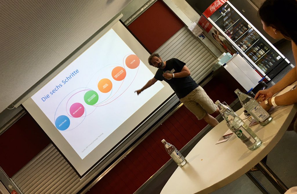 meErras's tweet photo. .@DrFranzGlatz (Geschäftsführer @brigk_IN) zu #DesignThinking - #subc17 #Startup #BarCamp https://t.co/T8r8NuzSgu