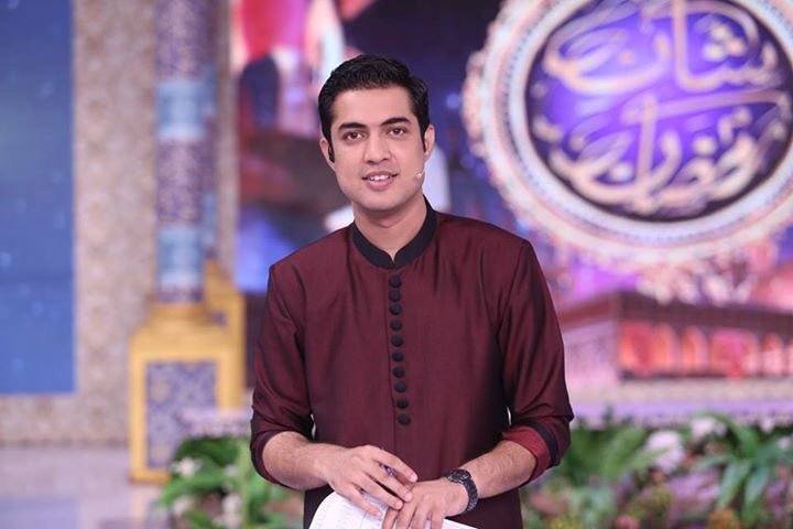 iqrarulhassan's tweet photo. یہ خوش لباسی، لبادہ ہے غم چھپانے کا
اگرچہ اُجڑےہوئےہیں مگرسجے ہوئے ہیں https://t.co/vmf4FYOfZv