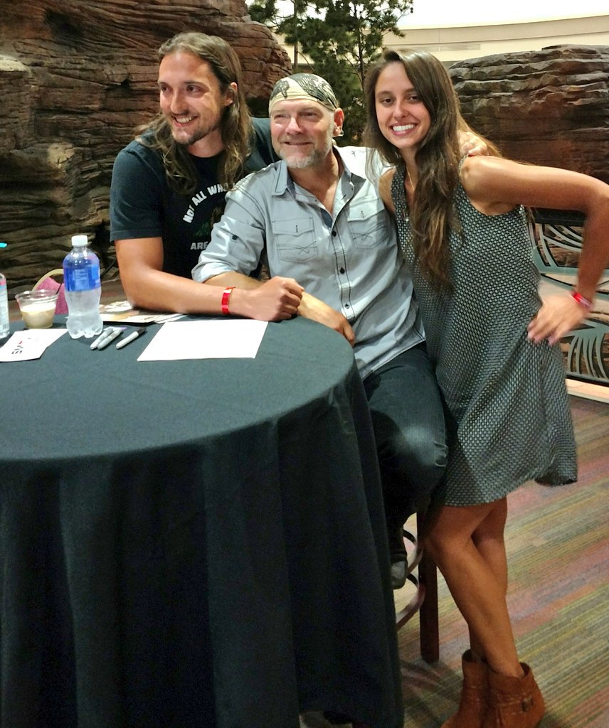 ScienceCedes's tweet image. Great show &amp;amp; talk with a fellow conservationist, Les Stroud @reallesstroud. Thank you @AldoLeopoldFdn for making this all a reality!