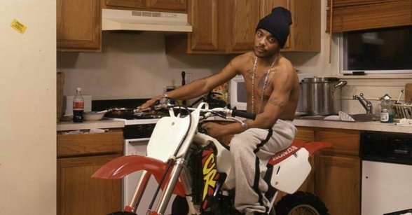 TheCypher984's tweet photo. Mobb Deep vibes on the show today w/ @ListenToSlick as we celebrate QB's finest and Hip Hop legend @PRODIGYMOBBDEEP #RIP 

TUNE IN 📻 https://t.co/bUpztBI2Rm