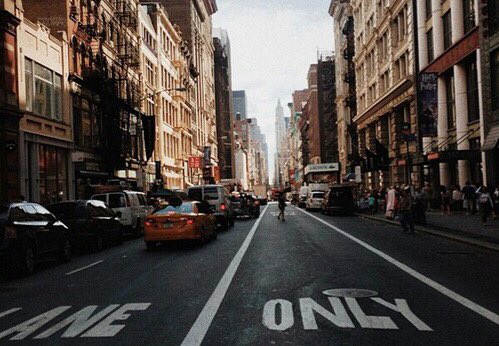 itfeelquotes's tweet image. Stay in your lane, don't come to mine.

เธอก็อยู่เลนของเธอไปสิ
ไม่ต้องเบี่ยงมาทางฉัน