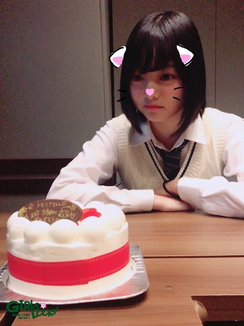 MSKEYAKILOVE's tweet photo. 発煙筒とかありえない
そんなのファンじゃないし

メンバーだって怖くなっちゃうよ

てち誕生日前なのに

二度とこんなことが起きませんように
 #欅坂46握手会発煙筒 https://t.co/53FVPxDitE