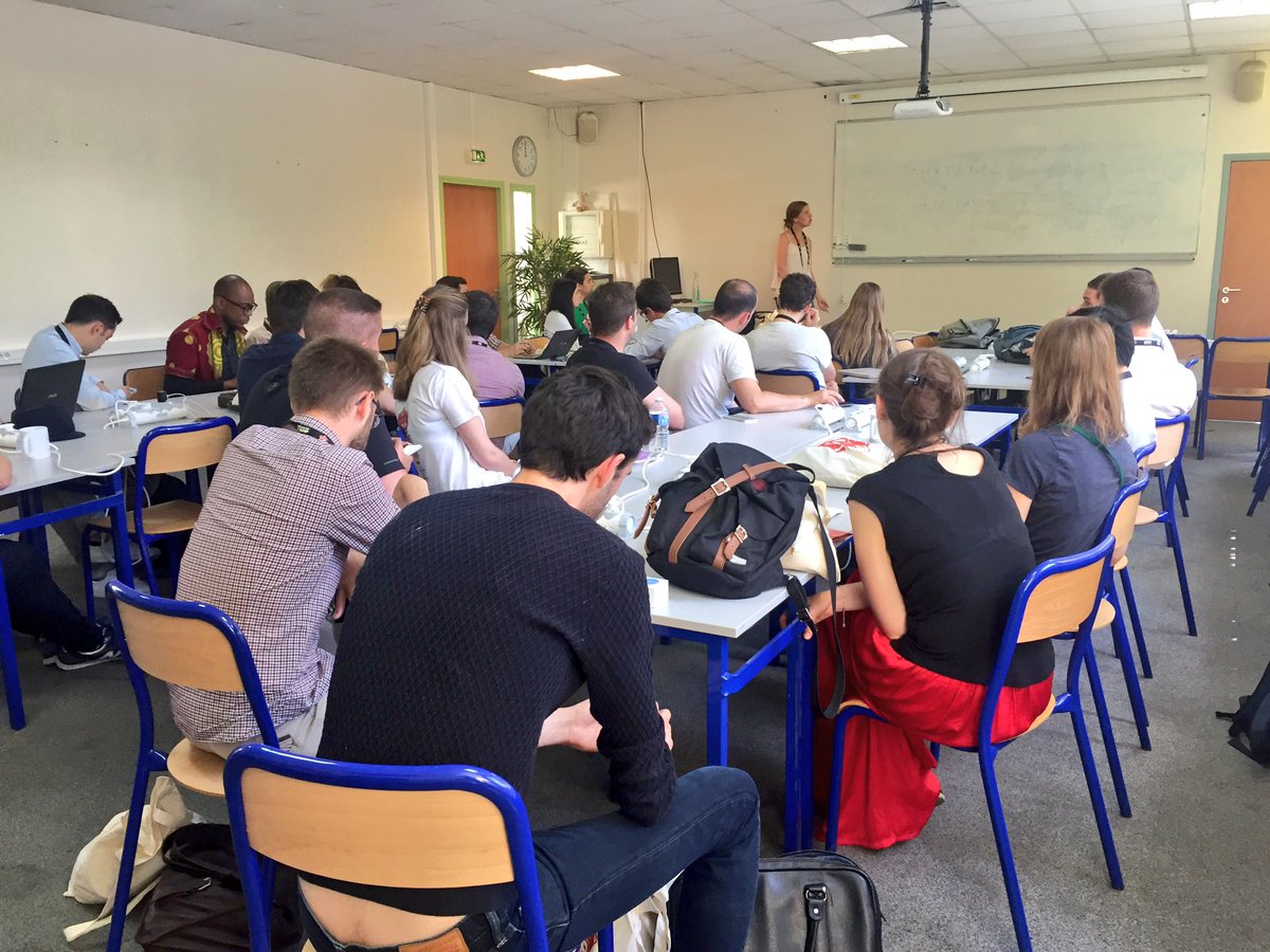 Nous assistons maintenant au retour d'expérience de <a href="/venteprivee_fr/">vente-privee</a> 
#MeasureCamp