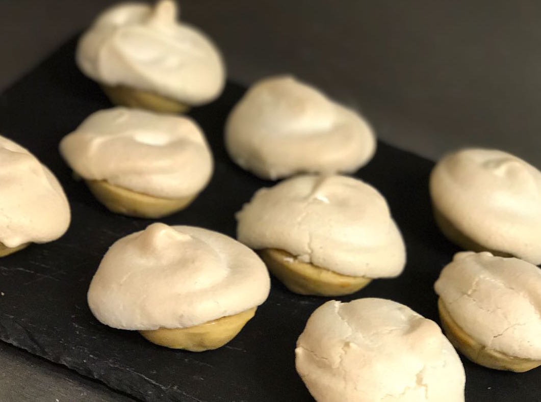 UKCoffeeShopRO's tweet photo. Treat yourself to our homemade lemon meringues
#parkgateshoppimg https://t.co/QlF2b4Li0P