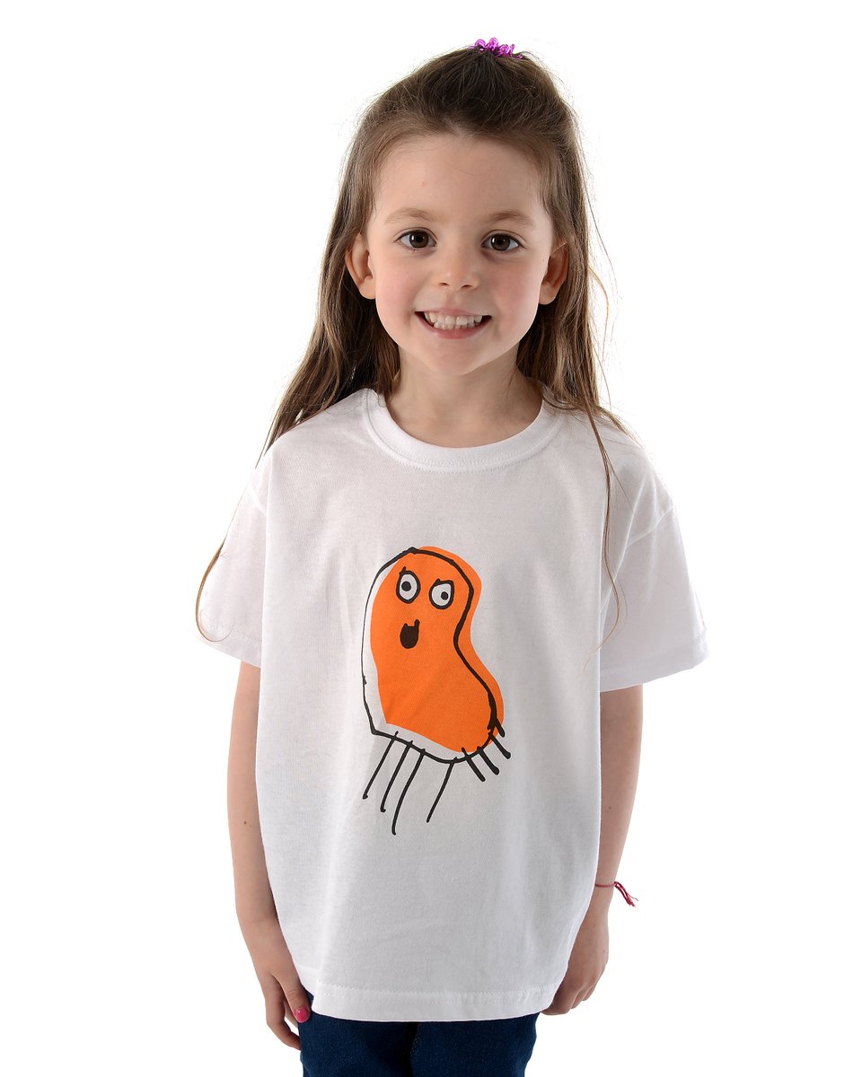 totoandfifi's tweet photo. FIFI in the "Spud tee" that she designed - I love it that much I made it my logo! :-) #totoandfifi #designedbykids #unisexkidsclothes #stoke https://t.co/k0JTJUZfZK