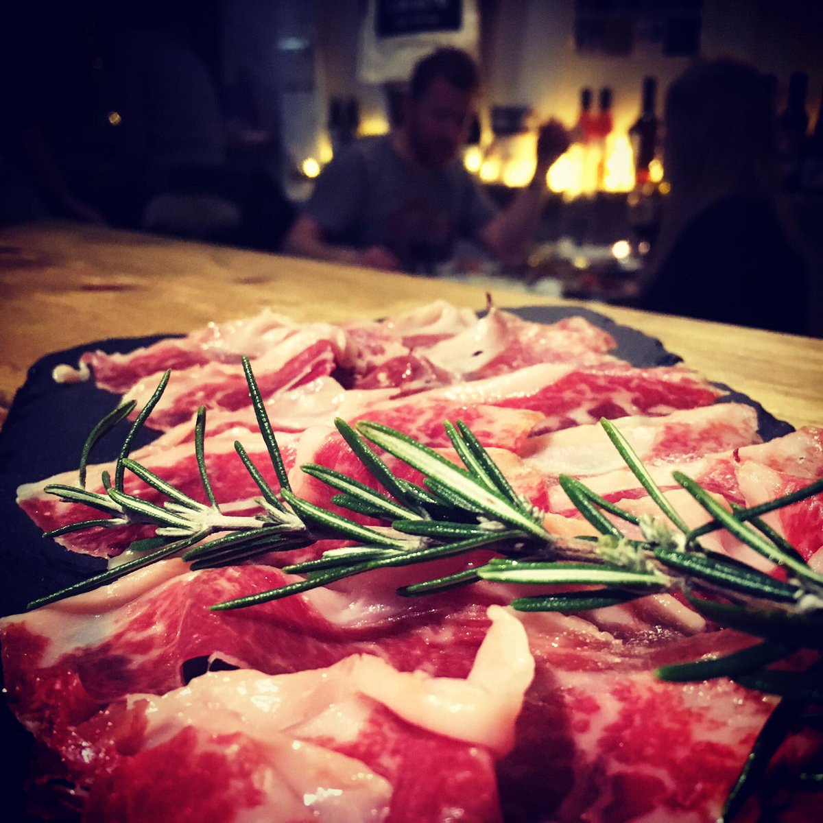 LocultoSE13's tweet photo. Saturday Gin, lunch/brunch day is here so why don't you treat yourself ;-) #SpanishGin #SaturdayGin #justGin https://t.co/G0sGG5fcCD