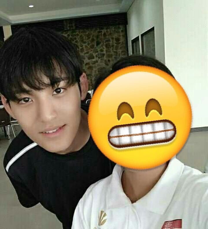 redthread95's tweet photo. เด็กแถวบ้านเว่อ 55555555555 เหมือนรุ่นพี่ม.หก ป๊อบๆ หลังเตะบอลเสร็จ https://t.co/7ayP0m3fWK