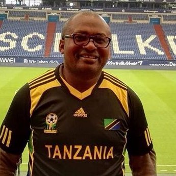 chisychikao's tweet photo. Sitaki kusubili mpaka ufe @shaffihdauda1 acha nikusifie leo maana cjui utatangulia wew au mim. @shaffihdauda1 ndio TFF wangu.
#Waleteee https://t.co/pW2MTk8zo0
