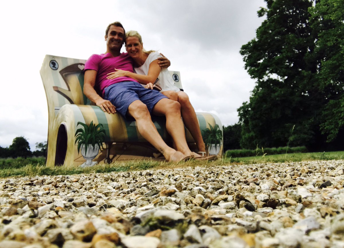 Spencer40's tweet photo. @SittingWithJane @basingstoke @TypefaceC @RebeccaTFG @laurenrushton83 @melmontagnon Loving our new neighbour #SittingWithJane https://t.co/dZoYKoU4eo