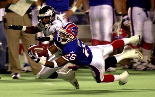 Happy 40th birthday to Antoine Winfield. 