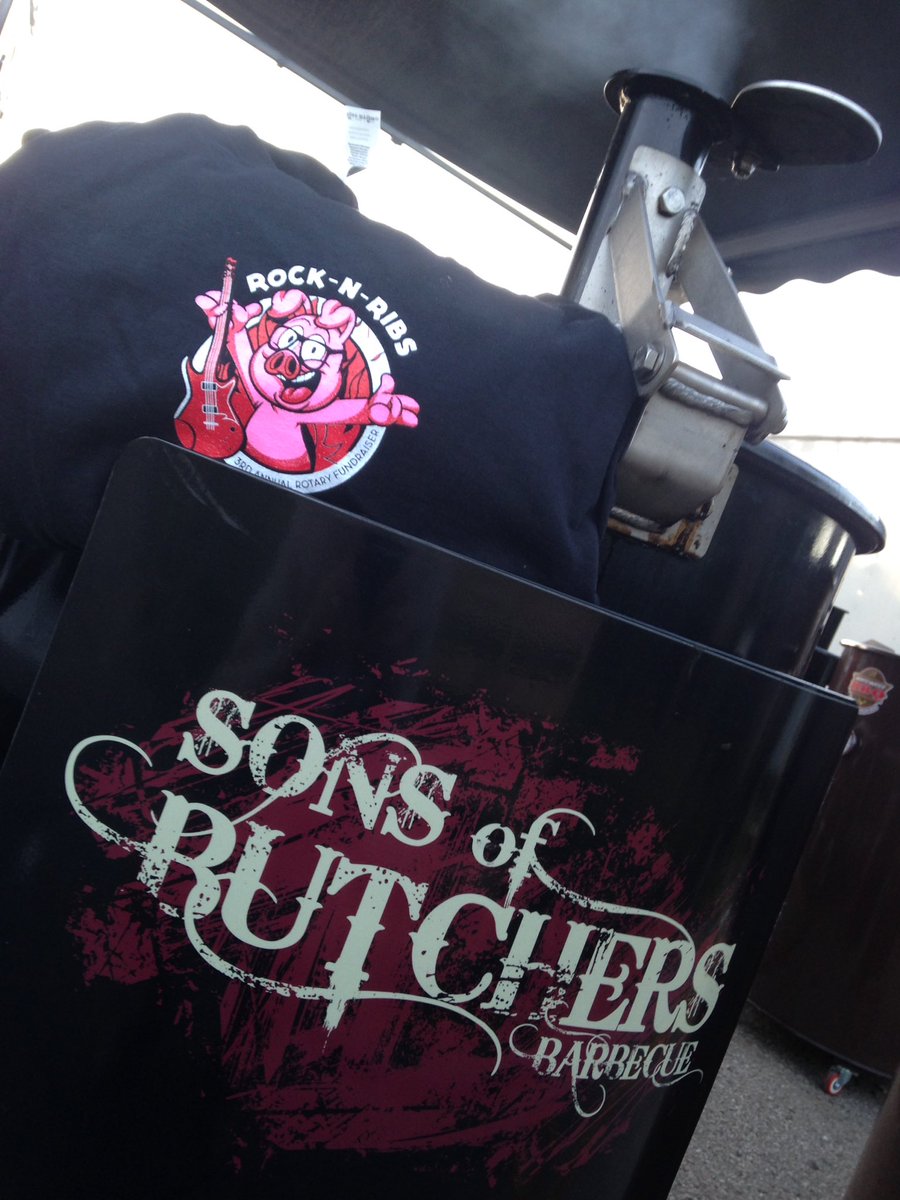 The fire is a burnin in the Land of Spotted Cow, Rotary Rockin' Ribs in LaCrosse, WI. Good luck everyone #KCBS #MNBBQ