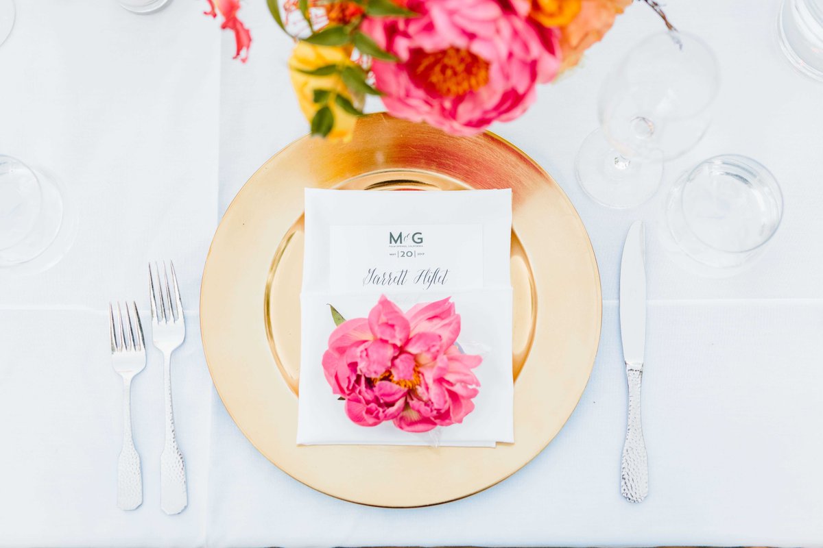 Suzanne Neville tweet media