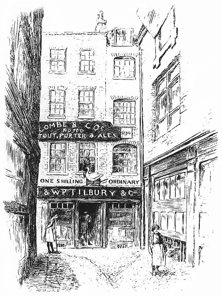 UGLE_GrandLodge's tweet photo. 300 years ago today, four London lodges came together at the Goose &amp; Gridiron Tavern and formed the first Grand Lodge in the world #UGLE2017 https://t.co/ajSrBPdltk