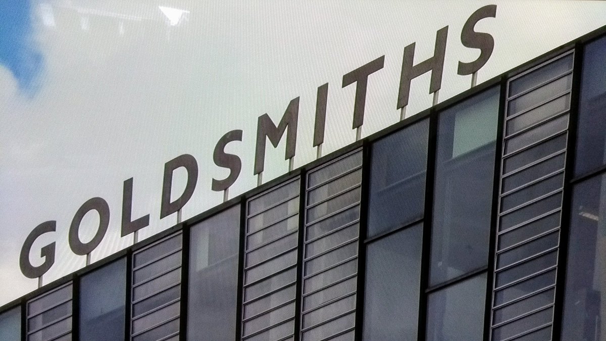 SteveCox3D's tweet photo. Just spotted myself on BBC One's Invented in London @hacksmiths amazing #anvilhackIII 
Want to know about #Hacking ? Check it out on iPlayer https://t.co/uZcrhcim64