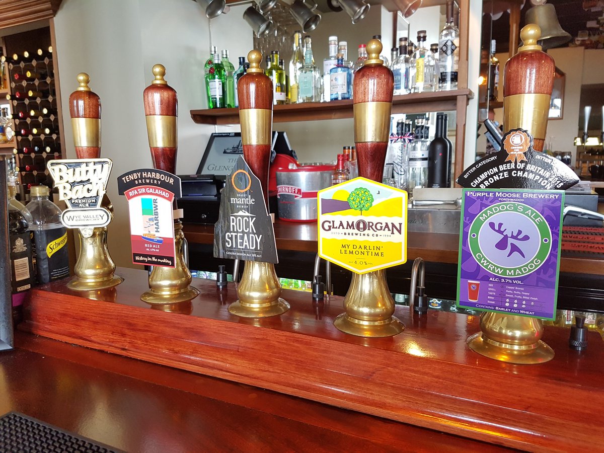 Theglengower's tweet photo. Cracking selection of Welsh ales on today @GlamBrewingCo @PurpleMooseBrew @MantleBrewery @CeredigionCAMRA #glengower #realale https://t.co/bQ6JaAC2rr