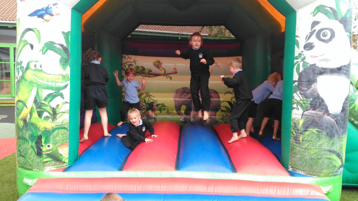 MsHodginsClass's tweet photo. Photos from our last day of active schools week! https://t.co/WAdd1PPFP1
