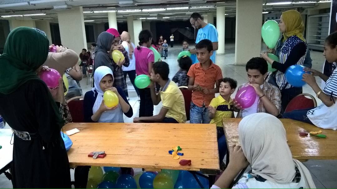 InteractWest1's tweet photo. Yesterday, got the chance to spend a beautiful afternoon and Iftar with 50 orphans. 👫👫 https://t.co/vWpCjJU826