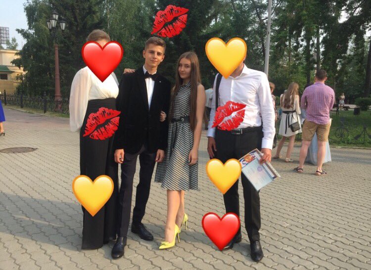 chekkh's tweet photo. Самый красивый выпускник❤️ https://t.co/KtUykRg4NV