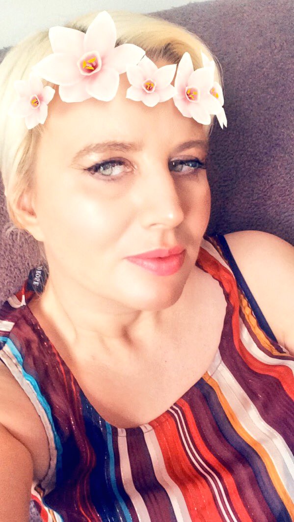 thisis_taylors's tweet photo. #saturdaymorning #SnapchatFun #filterday #MAKEUPFOREVER #lashes #outout https://t.co/pFivr6LPju
