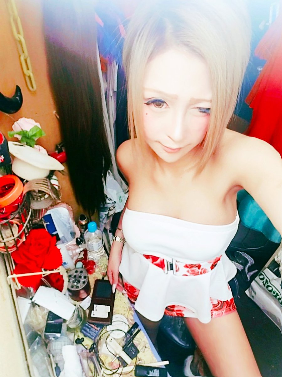 ট ইট র Ayumi 𓇼神あゆ ツイキャス総選挙 神様あゆみ 毒舌なとこ好き 顔も仕草もすべて可愛い 多才 笑顔大好き 自分持ってるとこ好き 神様あゆみ 神あゆ
