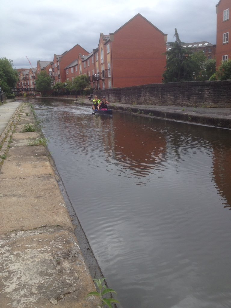 MADCC_Canoe's tweet photo. Boat 2 Ducie Street #MADCC #cheshire_ring https://t.co/DlePcqSiKz