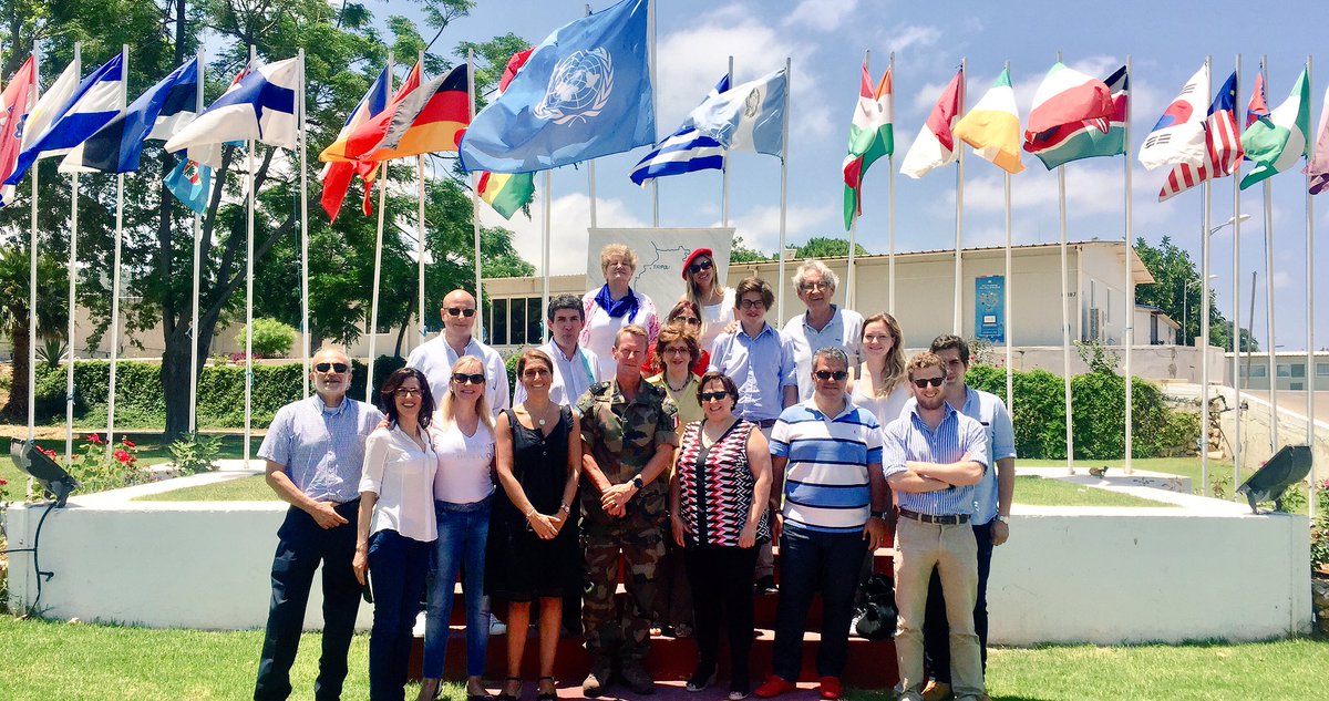 FabienneBlineau's tweet photo. Merci au contingent 🇫🇷#FINUL @franceonu pr l'accueil. La France , acteur majeur au sein de cette mission du maintien de la Paix au #SudLiban https://t.co/ecXcogEhM6